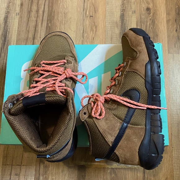 nike sb dunk high boot military brown